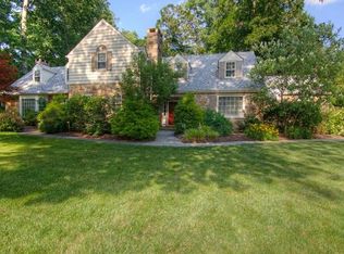 902 Overbrook Rd, Wilmington, DE 19807