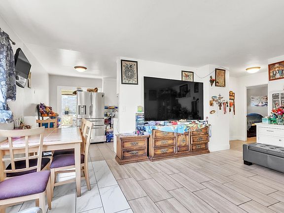 4th image of 10276 S White Rock Rd