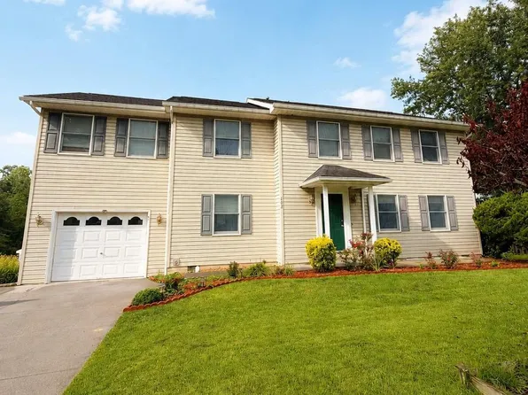 102 Primrose Pl, Winchester, VA 22602