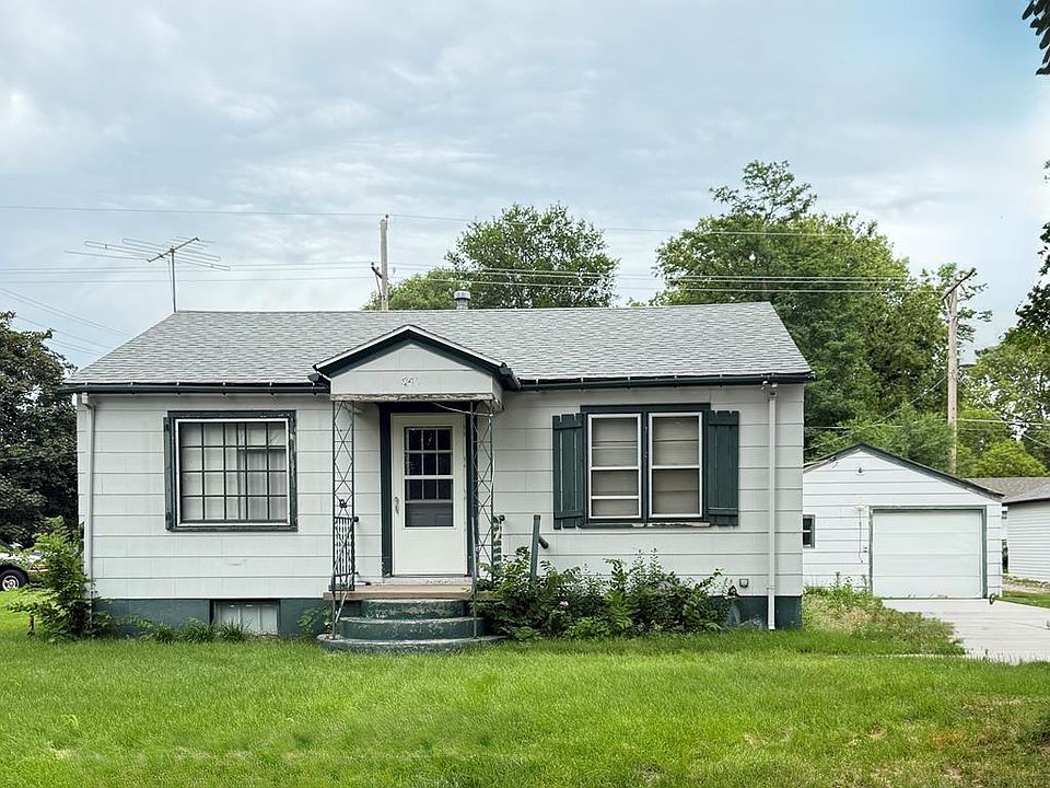 1st image of 243 N Boggs Ave