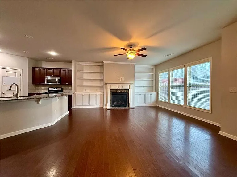 5115 Breezewood Cir — Photo 17