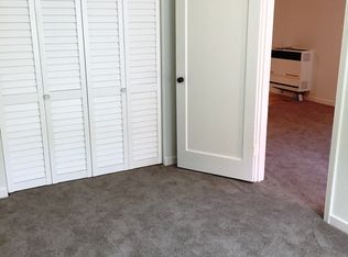 630 Valle Vista Ave #A, Oakland, CA 94610