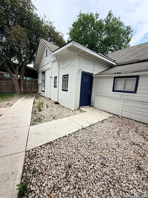 3430 S Flores St #3B