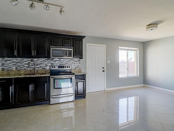 2nd image of 3625 N 48th Ave