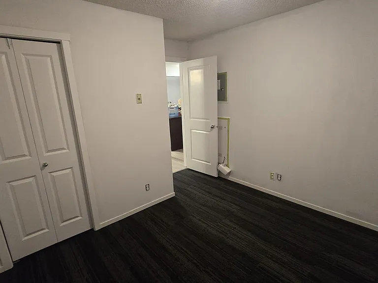 1510 Watt Dr SW — Photo 4
