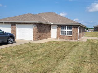 1109B Kimmy Ln, Warrensburg, MO 64093