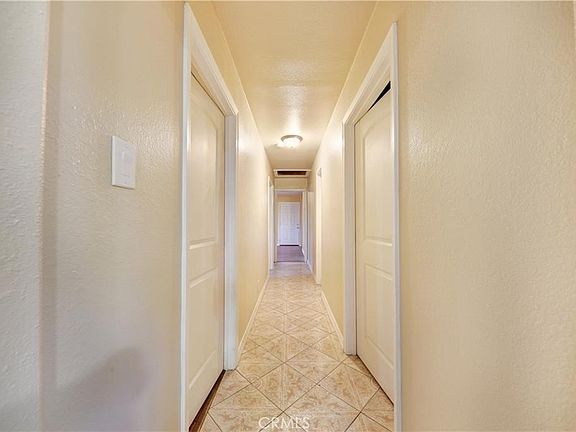 3rd image of 8622 S Fir Ave