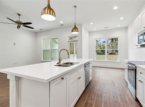 5th image of 71452 Gordon Ave