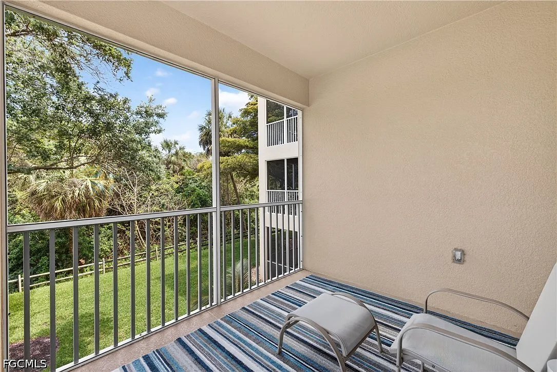 3 bed, 2.0 bath, 1306 sqft, $3,500 — Photo 1