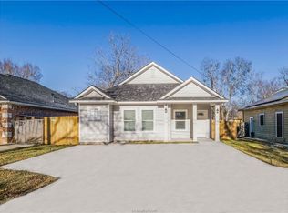 1108 E 27th St, Bryan, TX 77803