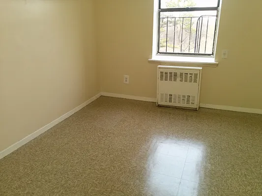 Rented by Lang Realty LLC | media 16