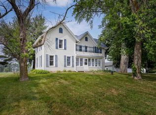 W1470 Hwy Z, Fall River, WI 53932