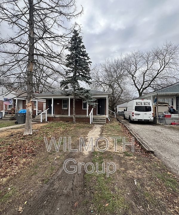 1st image of 1109 Medford Ave
