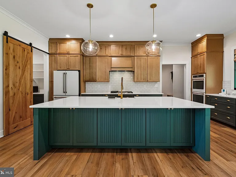 240 Lewis Williams Ln — Photo 10