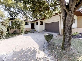 920 Woodside Dr, Saint Albans, WV 25177