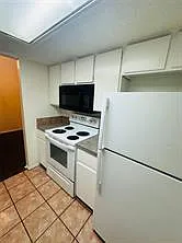 2401 Leon St #307 — Photo 19