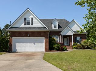 404 Edenton Ct, Winterville, NC 28590