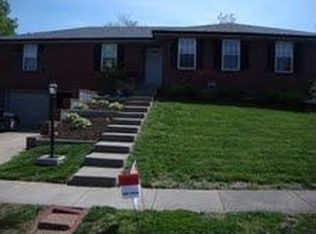 522 Drawbrook Cir, New Albany, IN 47150