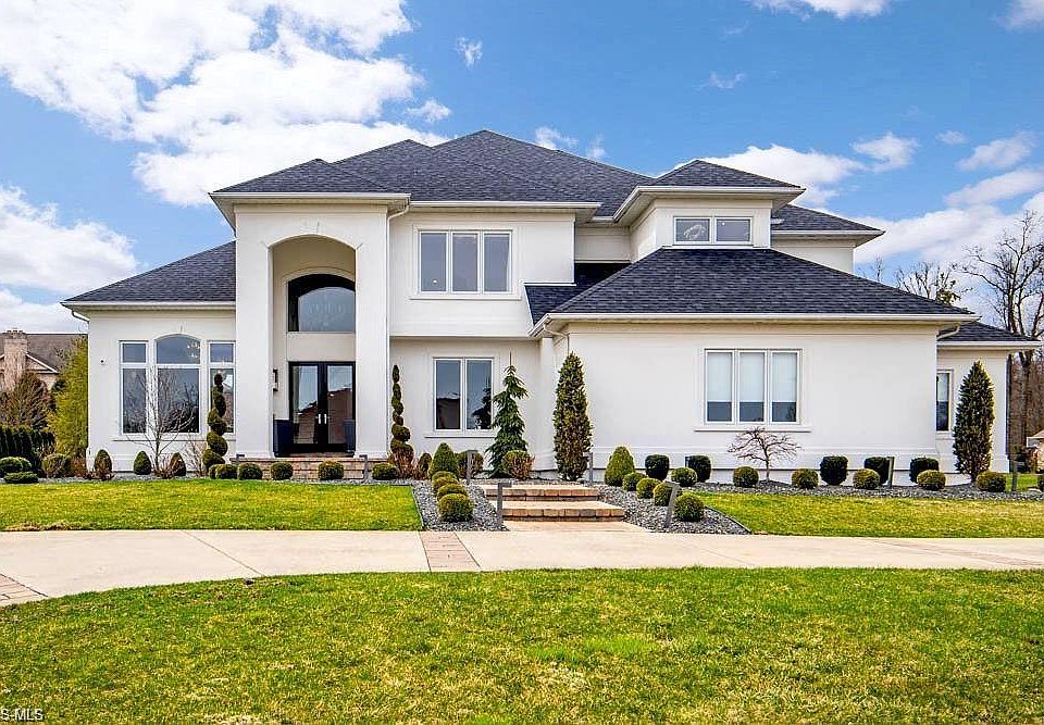 1st image of 4000 Montereale Dr