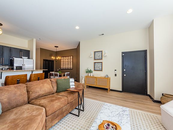5th image of 6225 S Kenwood Ave APT 1N