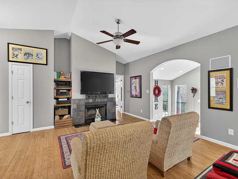 5304 E State Road 46 — Photo 11