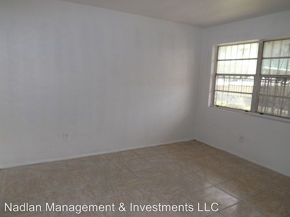 5th image of 1459 NW 60th St APT 1
