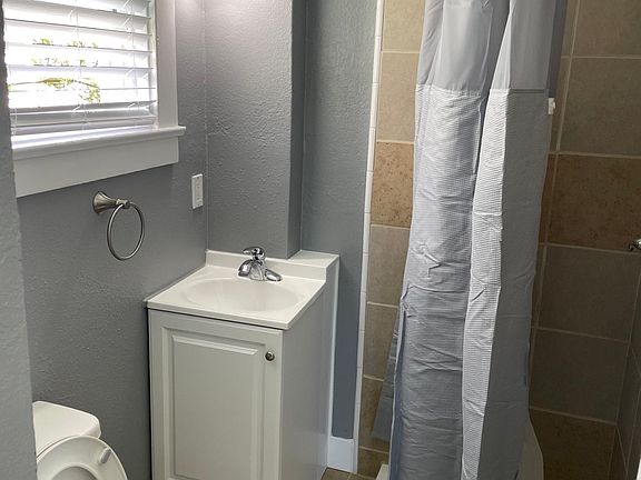 2nd image of 290 Grand Ave #202