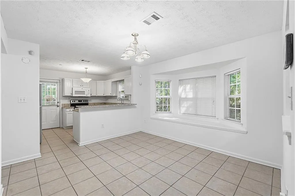 Building Photo - 6427 Wellington Chase Ct
