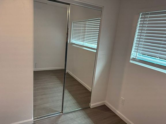 4th image of 3620-34 Keating St #3634