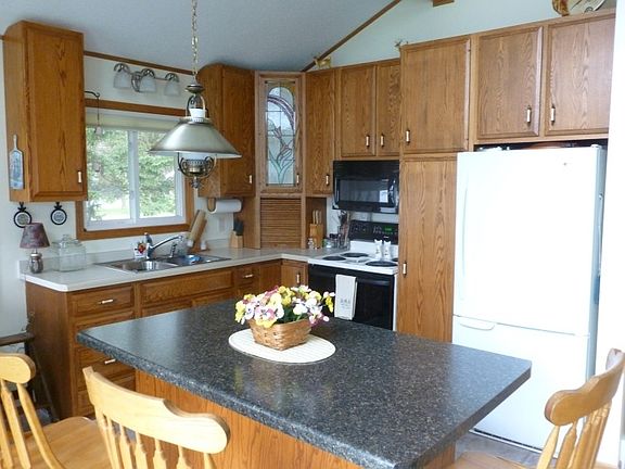 5th image of 292 Cranbrook Ct