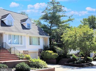 25 Marsh Woods Ln, Wilmington, DE 19810