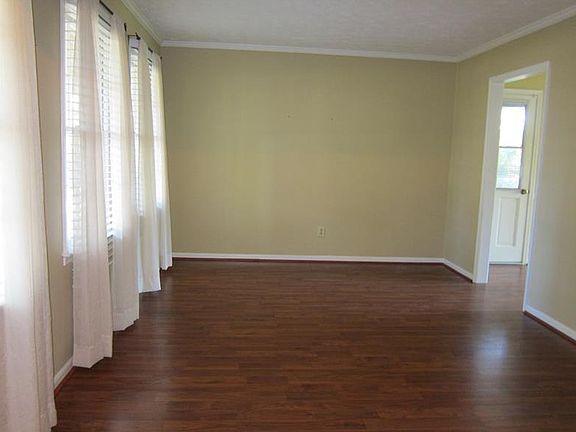 3rd image of 4053 Scenic Mountain Dr