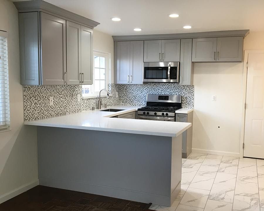 1st image of 2107 Cypress Ave