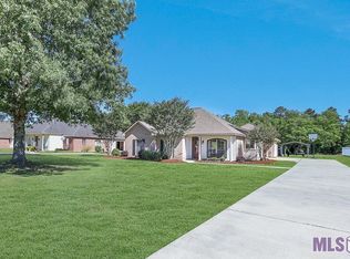 13111 N Ridge Dr, Walker, LA 70785