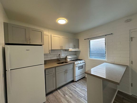 4th image of 1223 Wilder Ave #C