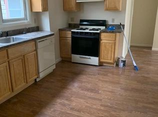 26 Pulaski St, Bloomfield, NJ 07003