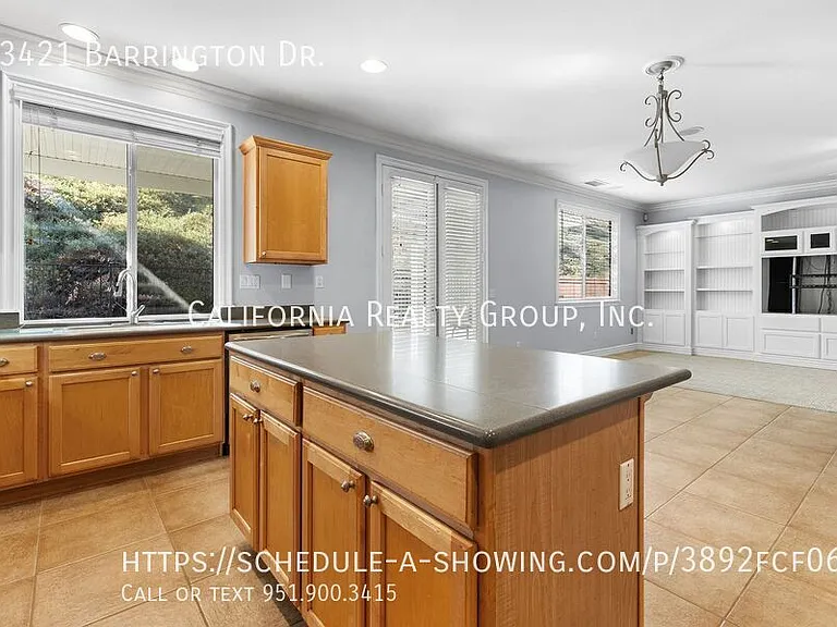 33421 Barrington Dr — Photo 18