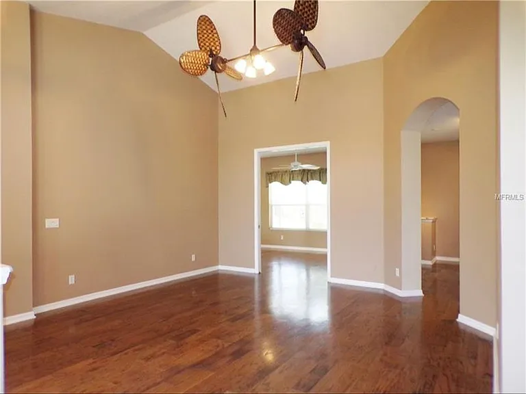 5127 Aurora Dr — Photo 6