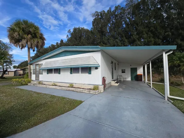 7000 20th St Lot 803, Vero Beach, FL 32966