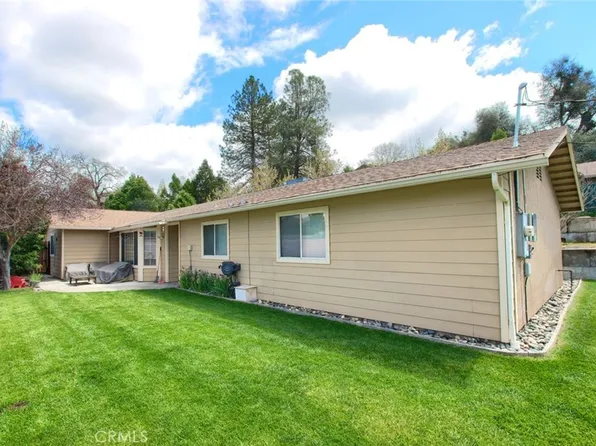 49436 Pierce Dr, Oakhurst, CA 93644