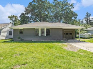 730 S Quarterline Rd, Muskegon, MI 49442