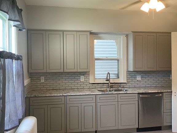4th image of 3530 E Layton Ave #1