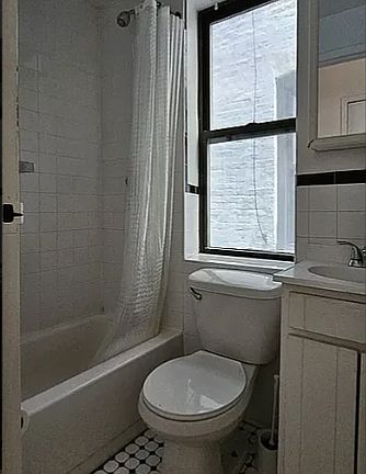 5th image of 409 W 48th St #3F
