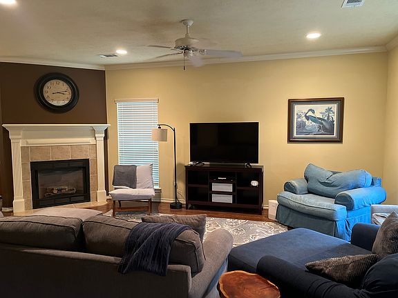 2nd image of 106 Meir Ln