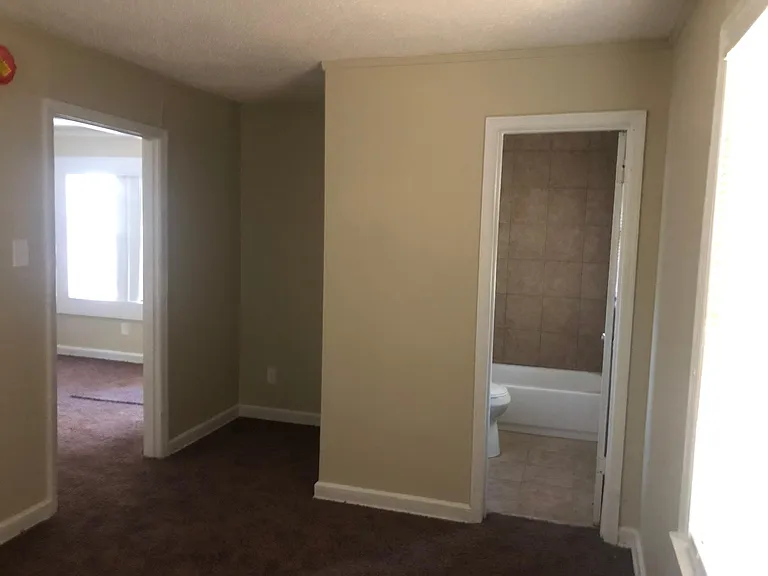 1423 Oberle Ave — Photo 13