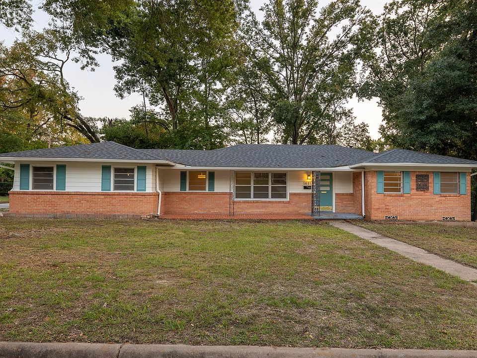 1st image of 2831 Rollingwood Dr