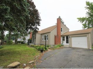 30 Shady Ln, East Hartford, CT 06118
