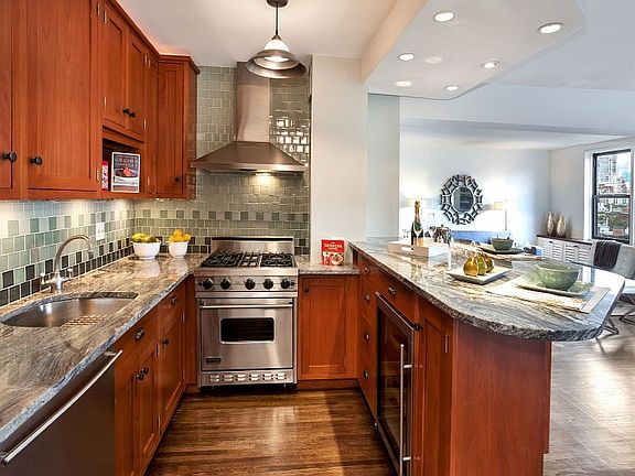 4th image of 350 Bleecker St #6LK