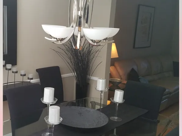 215 E Grant St, Macomb, IL 61455