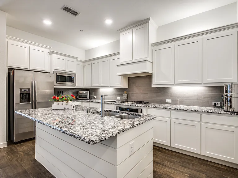 7223 Switchgrass Rd — Photo 6